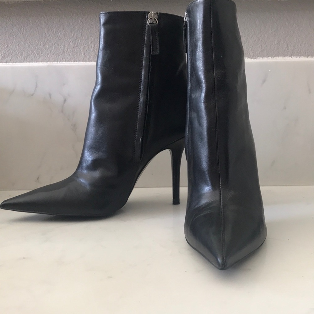 Zara boots size 40